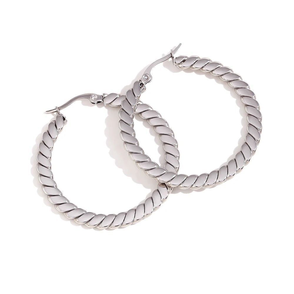 Flat chain silver color hoop earrings